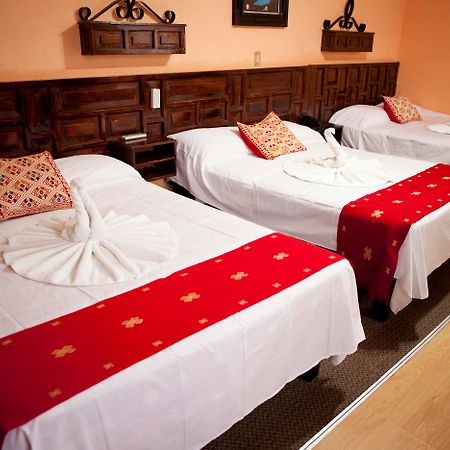 Hotel Palacio De Moctezuma San Cristóbal de Las Casas Esterno foto