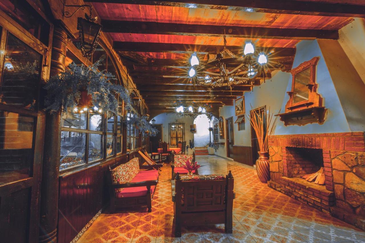 Hotel Palacio De Moctezuma San Cristóbal de Las Casas Esterno foto