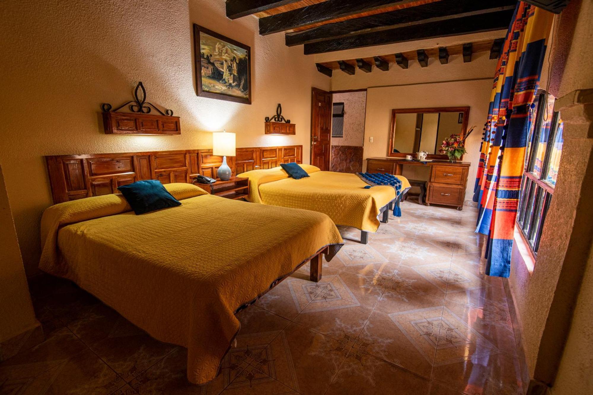 Hotel Palacio De Moctezuma San Cristóbal de Las Casas Esterno foto